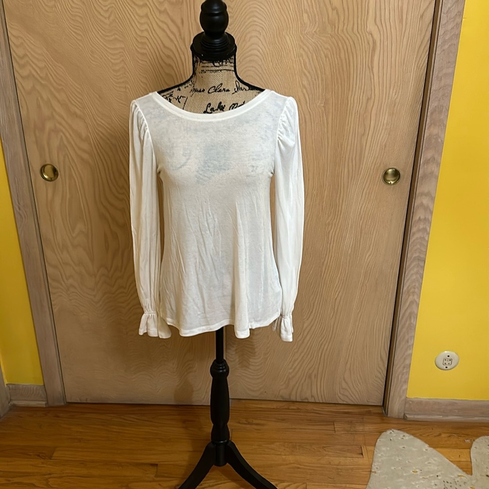 Gap long sleeve tee